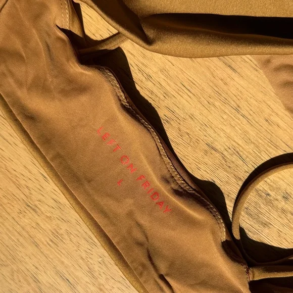 Women’s | Left On Friday Pool Days Bikini Top, Tan Lines Brown | Large - Picture 8 of 9